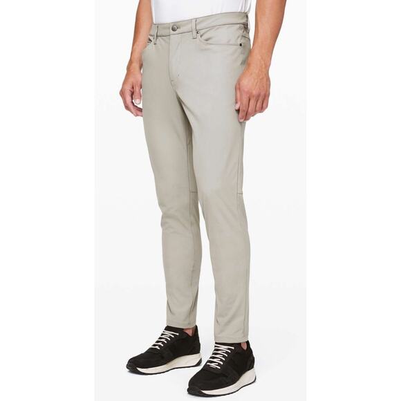 Lululemon ABC Pant Slim Warpstreme
Riverstone 33 x 32” Casual Outdoors Athletic - Picture 1 of 11